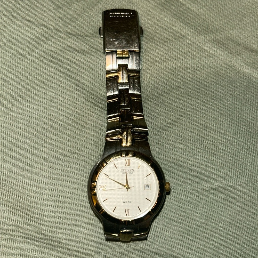 Citizen quartz watch